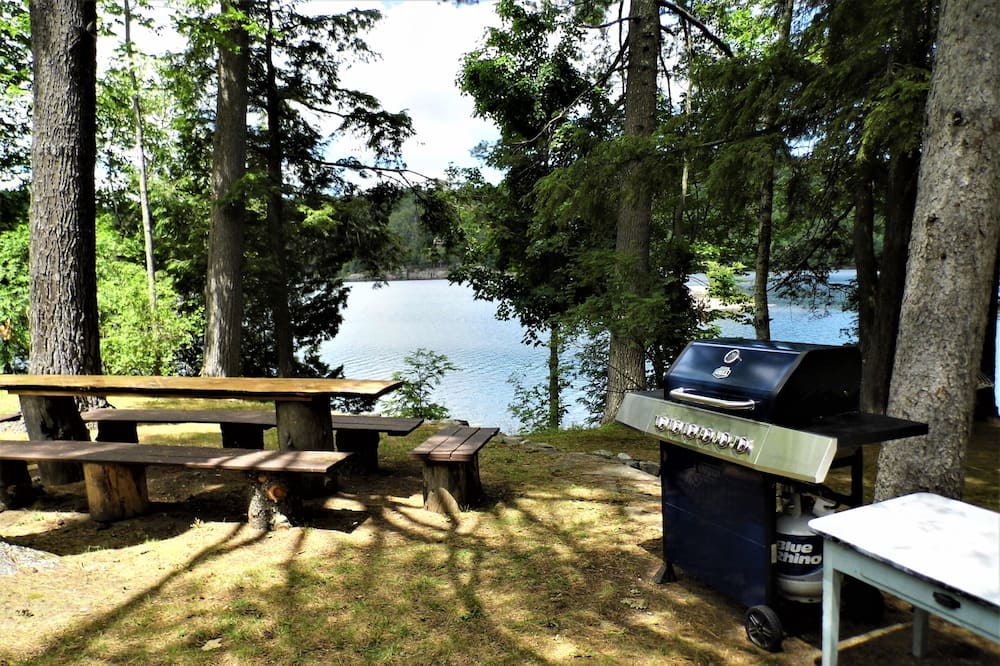 Photo of Outdoor in Ticonderoga