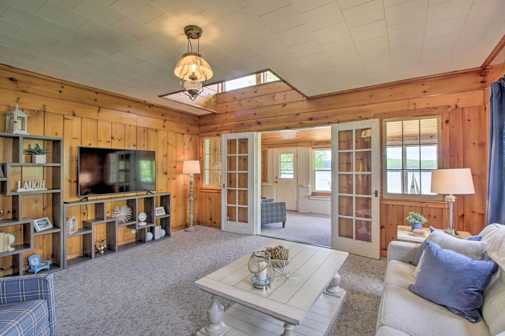 Photo of Bedroom in East Gull Lake