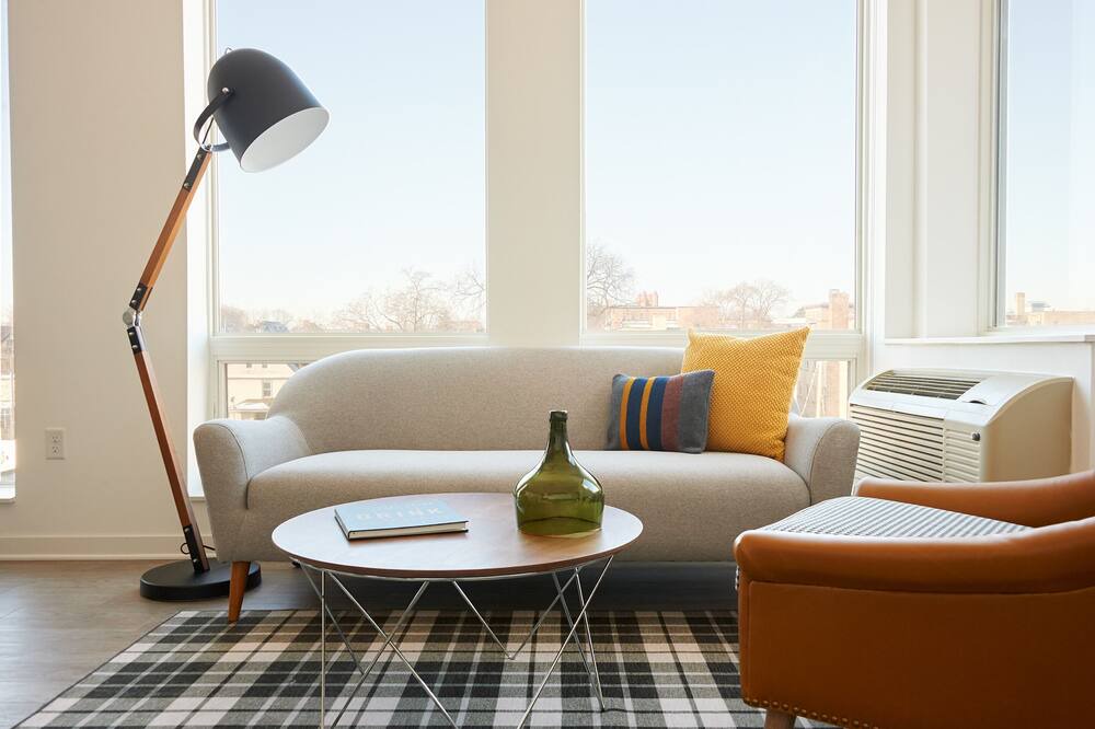 Photo of Livingroom in Whittier