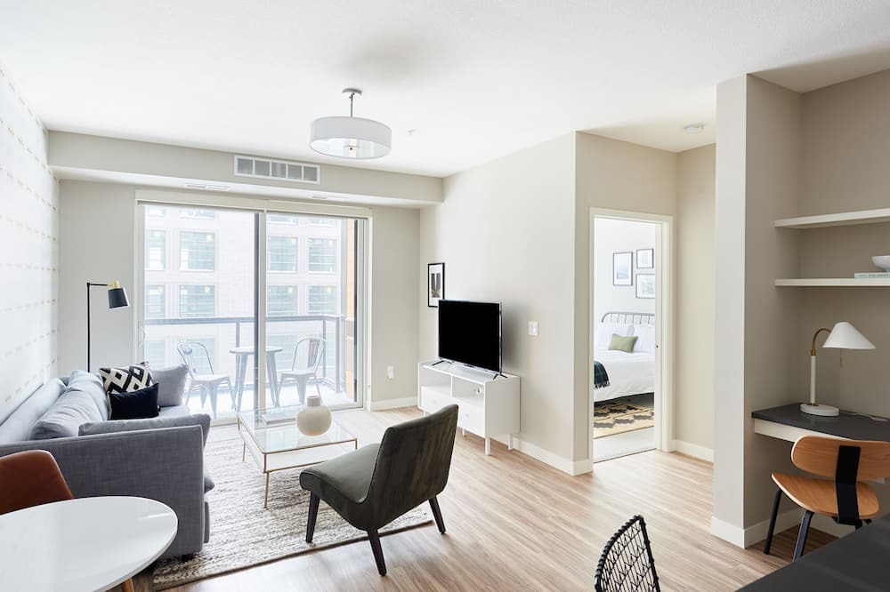 Photo of Livingroom in Downtown East