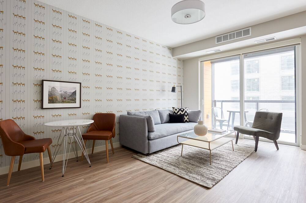 Photo of Livingroom in Downtown East