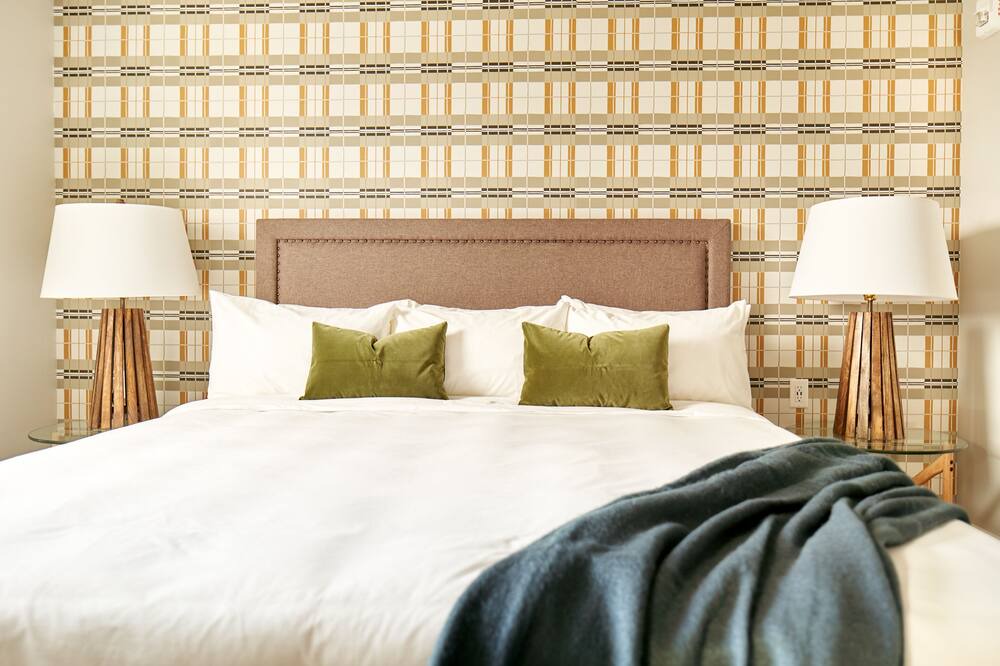 Photo of Bedroom in Mill District
