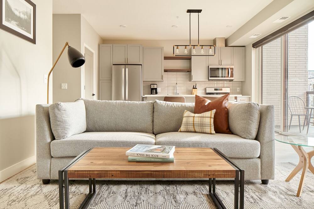 Photo of Livingroom in Mill District