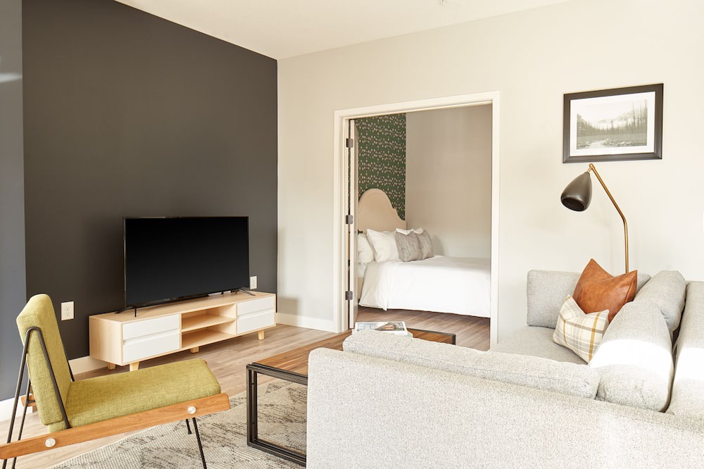 Photo of Bedroom in Mill District
