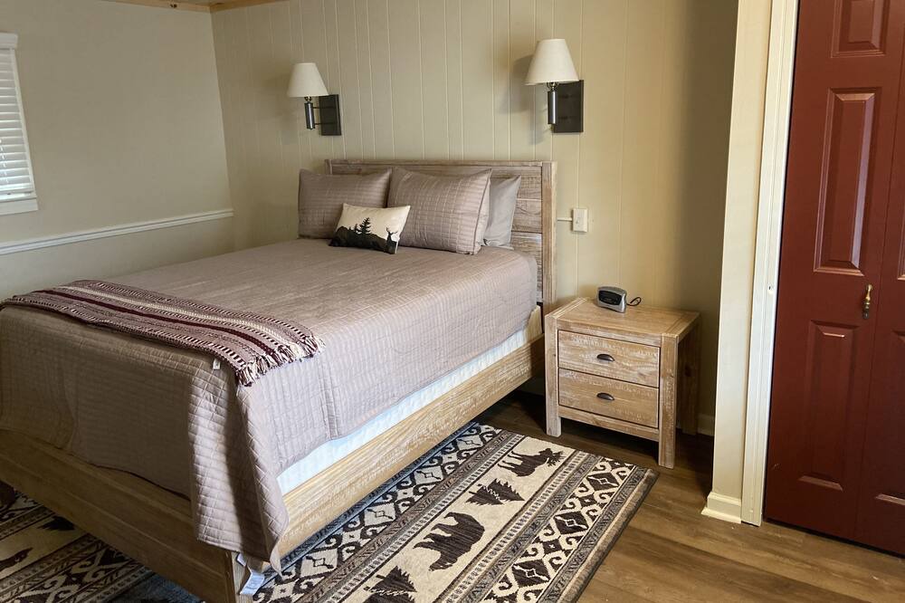 Photo of Bedroom in Lake Placid