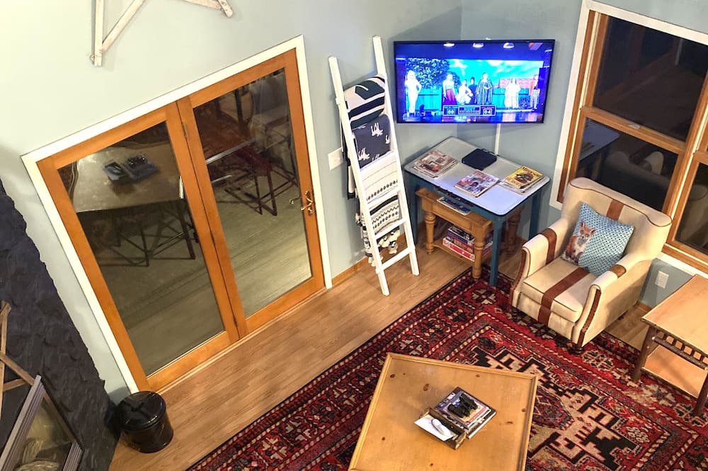 Photo of Livingroom in Webster