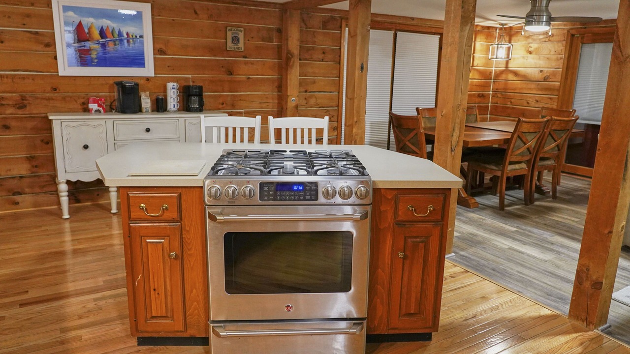 Photo of Kitchen in Brier Hill