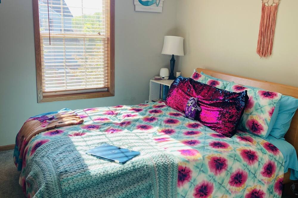 Photo of Bedroom in Shakopee