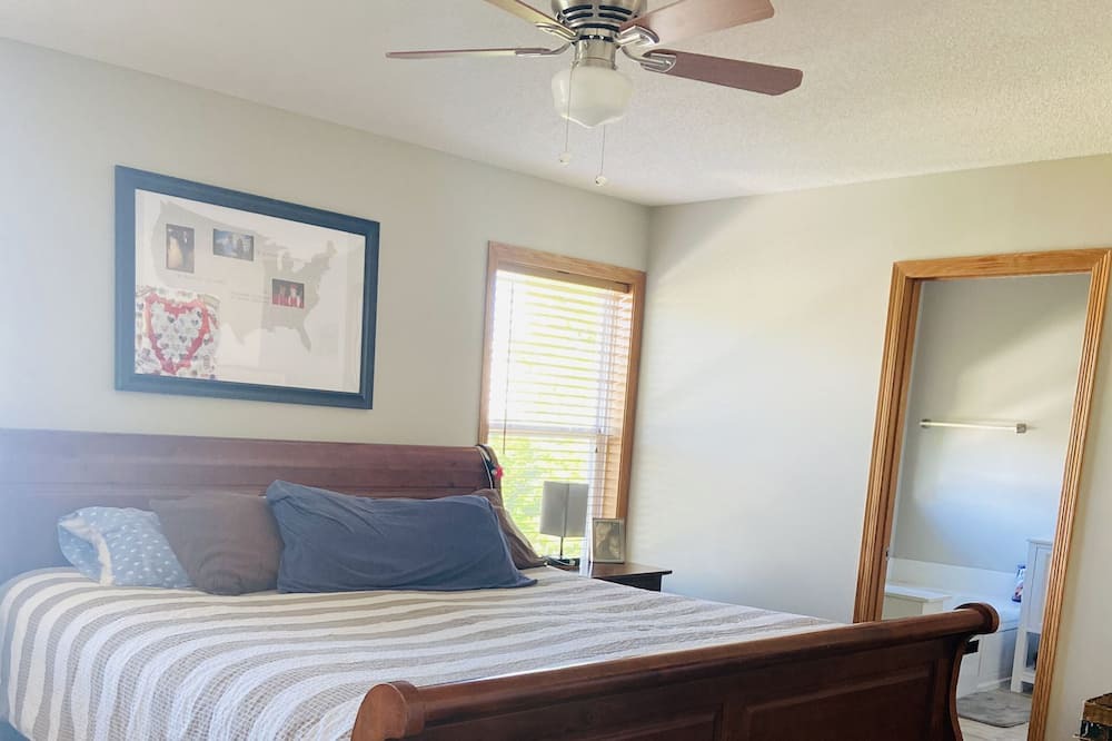 Photo of Bedroom in Shakopee