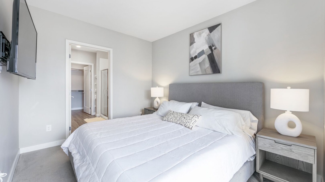 Photo of Bedroom in Golden Valley