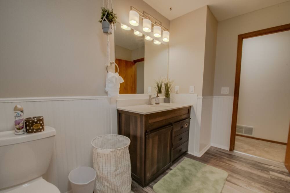 Photo of Bathroom in Highland