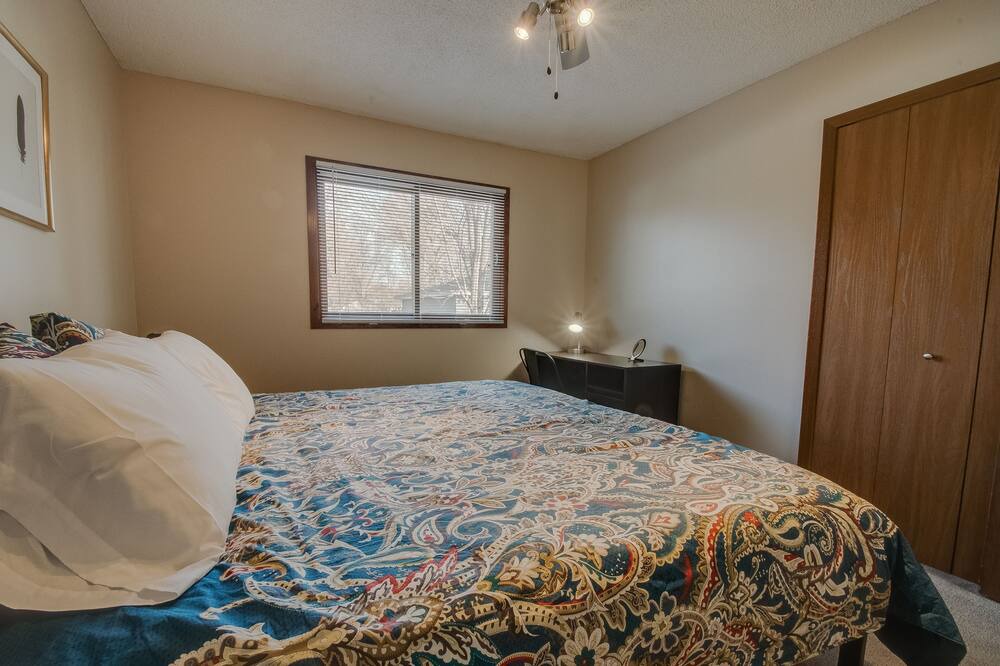 Photo of Bedroom in Highland