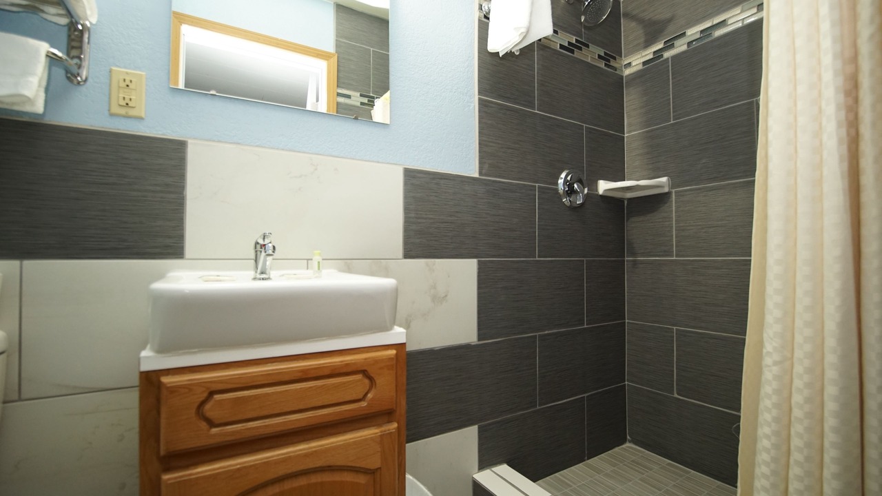 Photo of Bathroom in Hudson