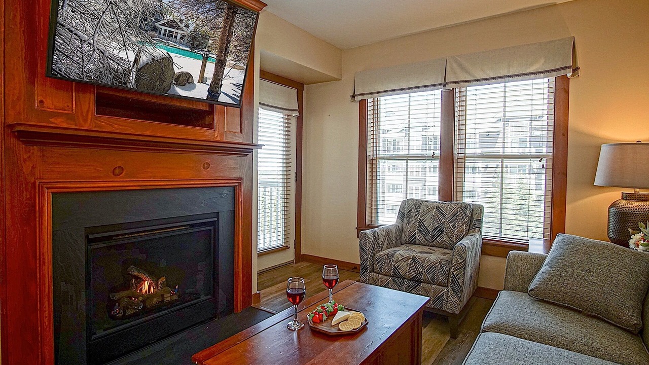 Photo of Livingroom in Snowshoe