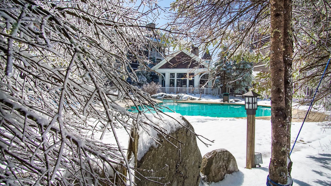 Photo of Outdoor in Snowshoe