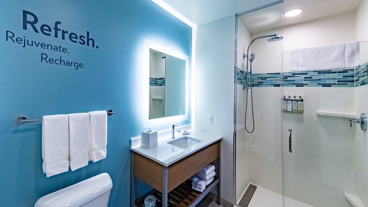 Photo of Bathroom in Kutzky Park