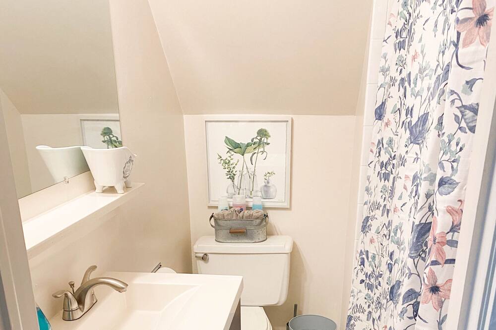 Photo of Bathroom in Charles Town