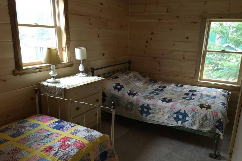 Photo of Bedroom in Wanakena