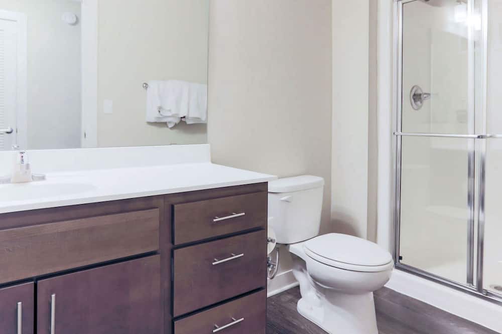 Photo of Bathroom in Whittier