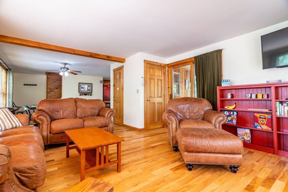 Photo of Livingroom in Westmore