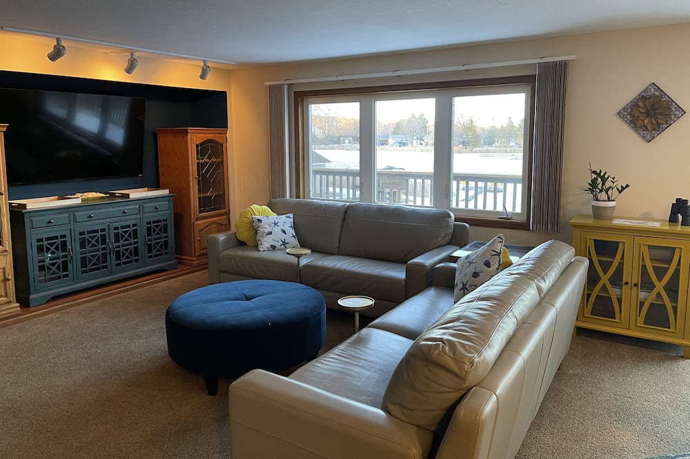 Photo of Livingroom in Marine on St. Croix