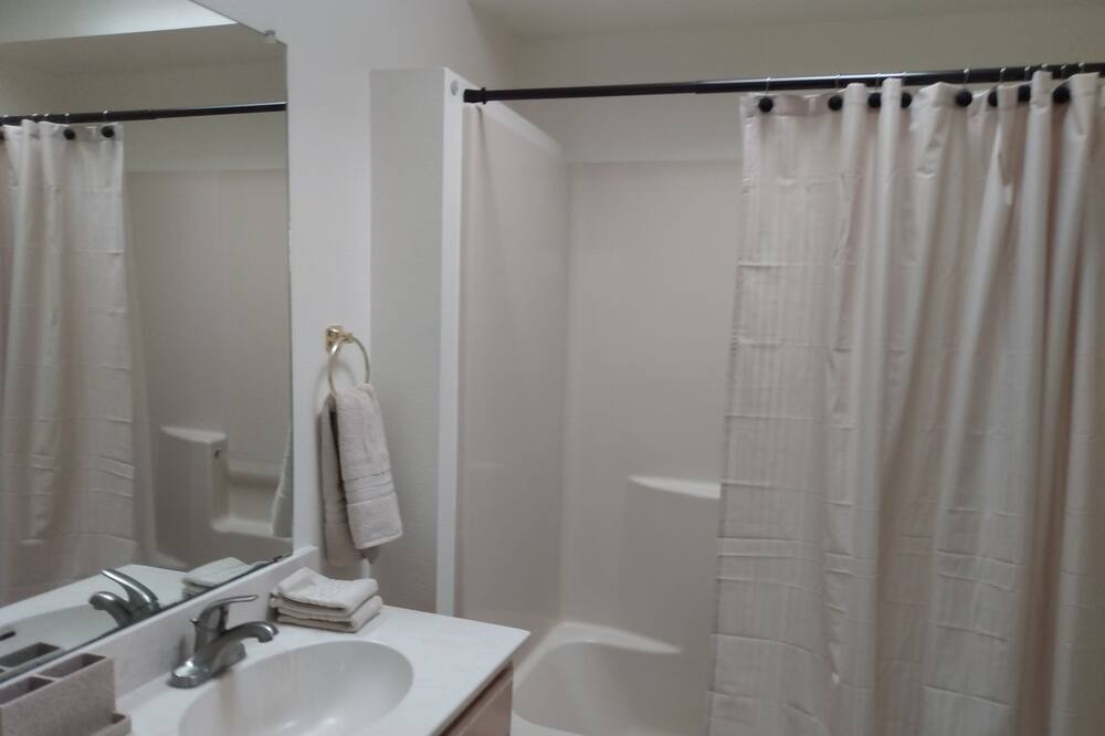 Photo of Bathroom in Corrales