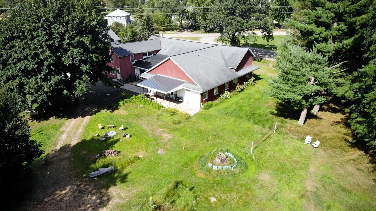 Photo of Outdoor in Nelsonville