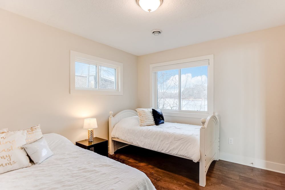 Photo of Bedroom in Lindstrom