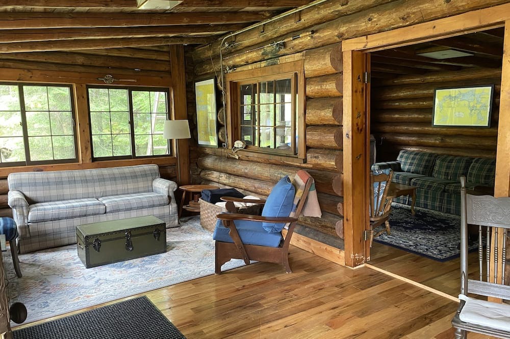 Photo of Outdoor in Crane Lake
