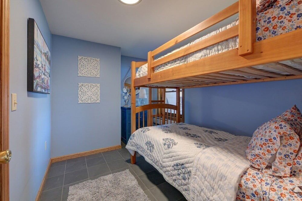 Photo of Bedroom in Hinsdale