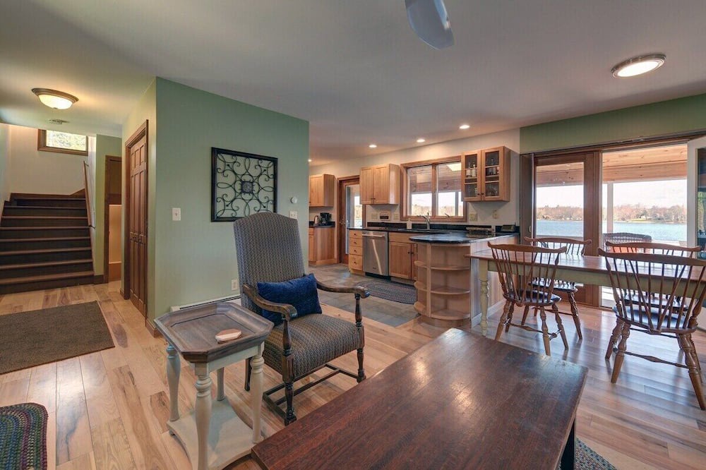 Photo of Bedroom in Hinsdale