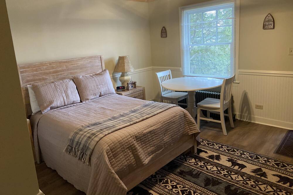Photo of Bedroom in Lake Placid
