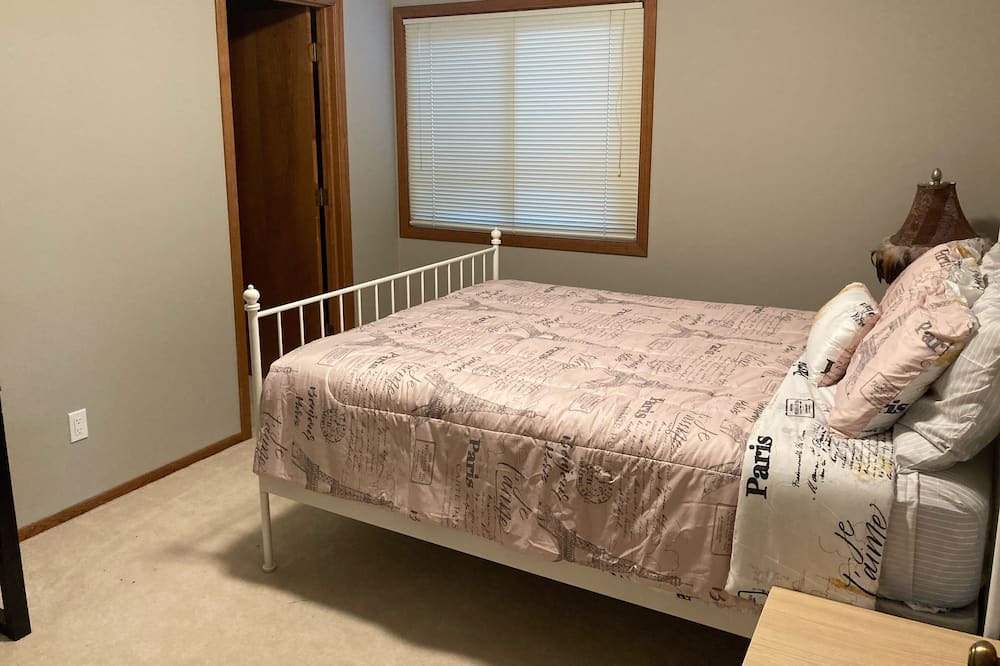 Photo of Bedroom in Minnetonka