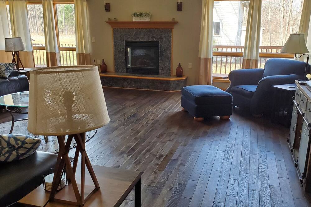 Photo of Livingroom in Merrillan