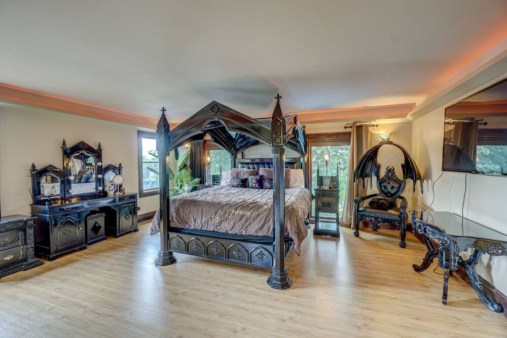 Photo of Bedroom in Hudson