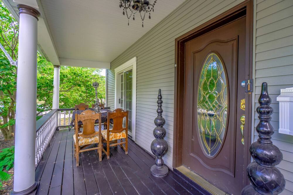 Photo of Patio Balcony in Hudson