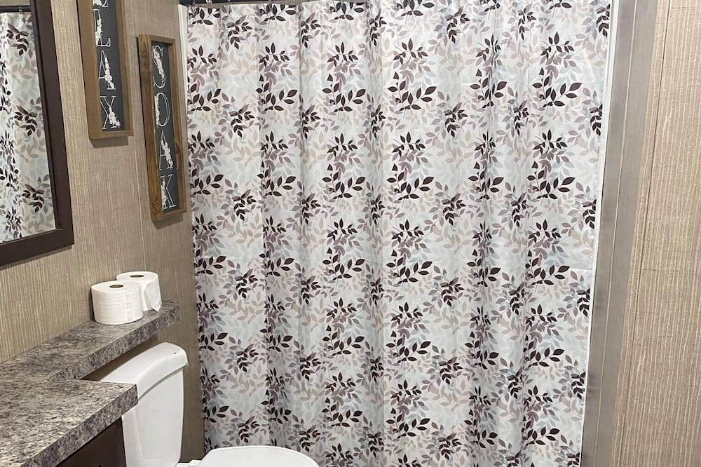 Photo of Bathroom in Ragland