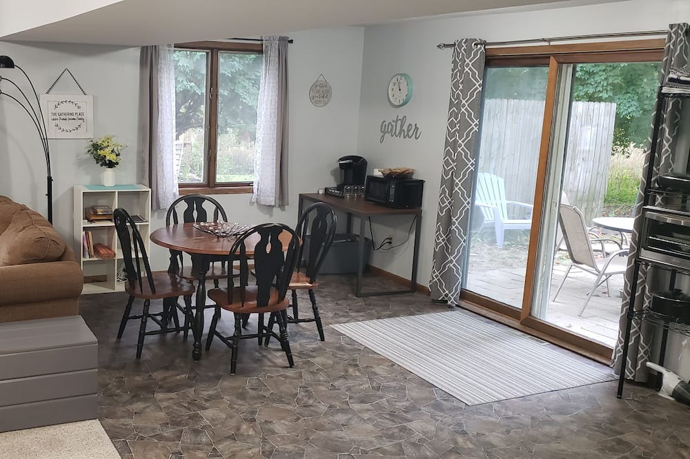 Photo of Livingroom in Rochester