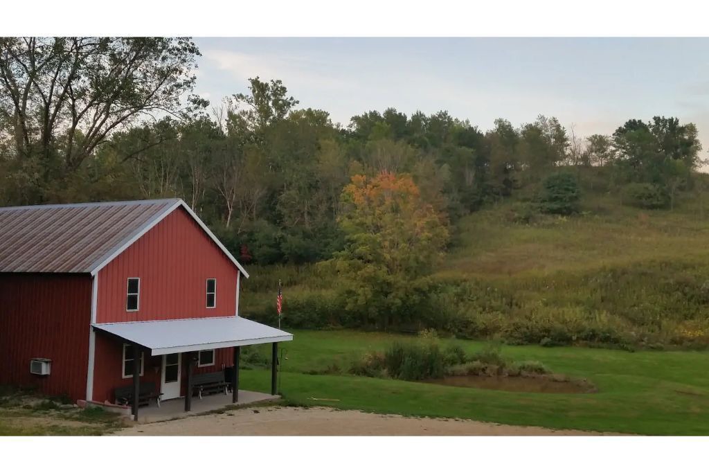 Photo of Others in Frontenac