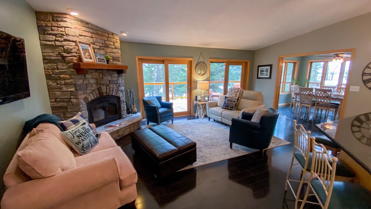 Photo of Livingroom in Gordon