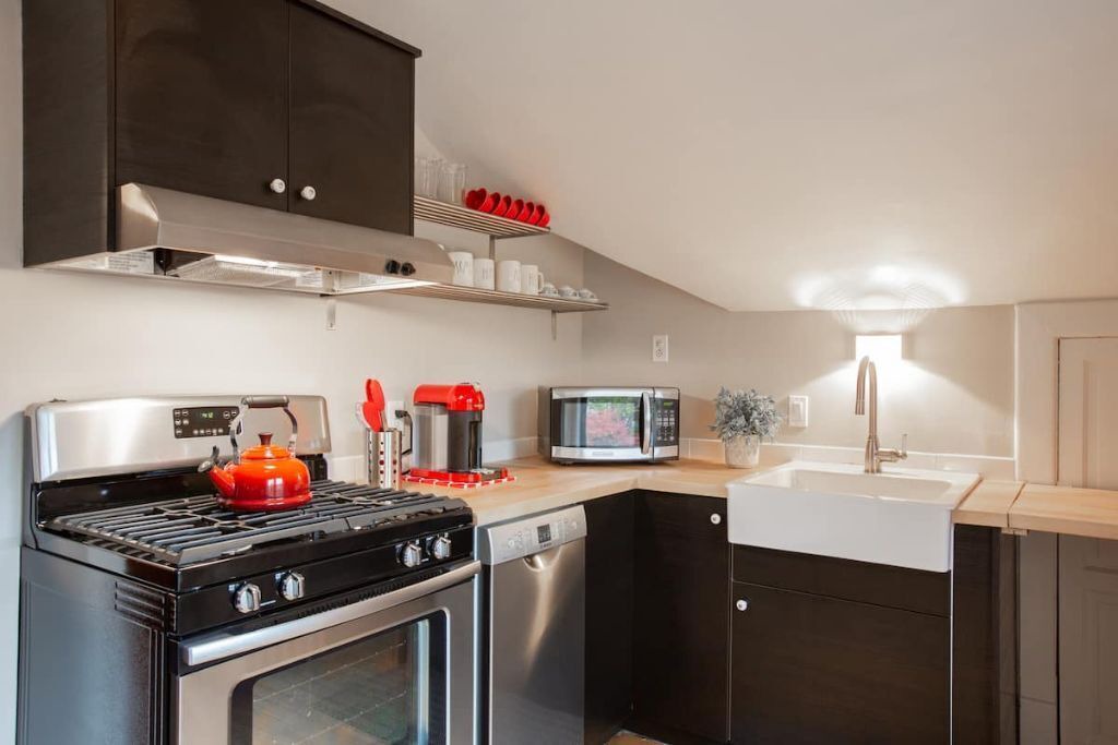 Photo of Kitchen in Lowry Hill East
