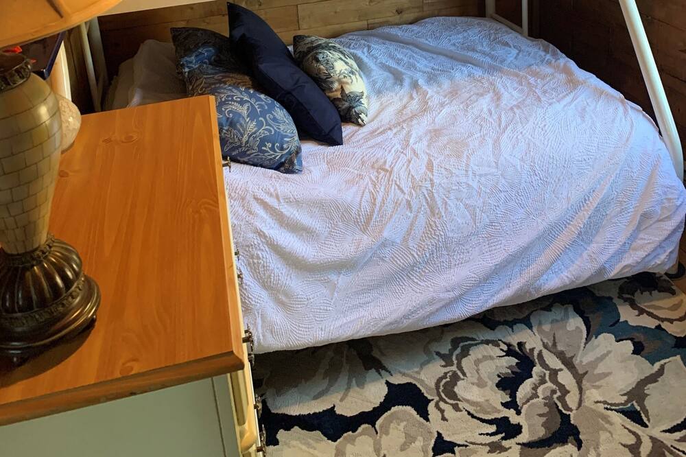 Photo of Bedroom in Barrington