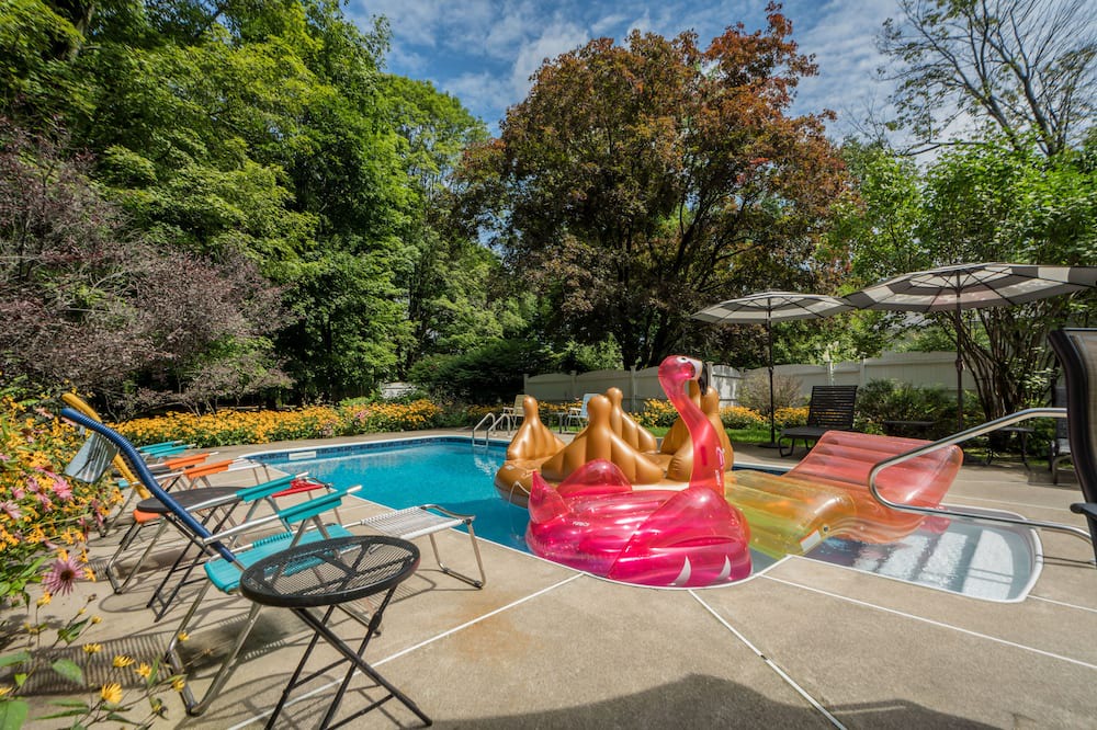 Photo of Outdoor in Queensbury