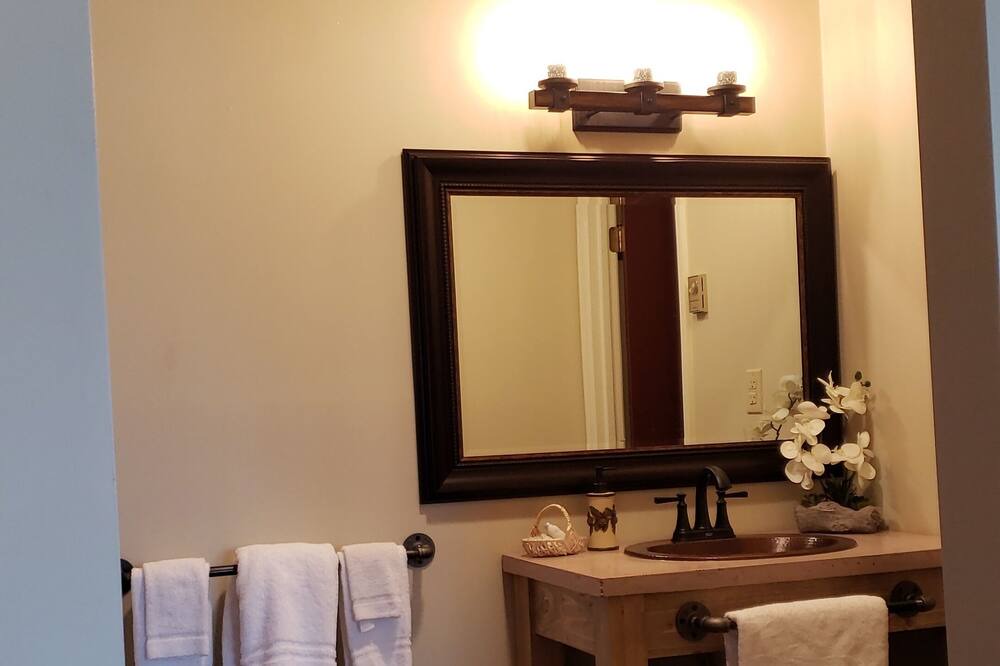Photo of Bathroom in Lake Placid