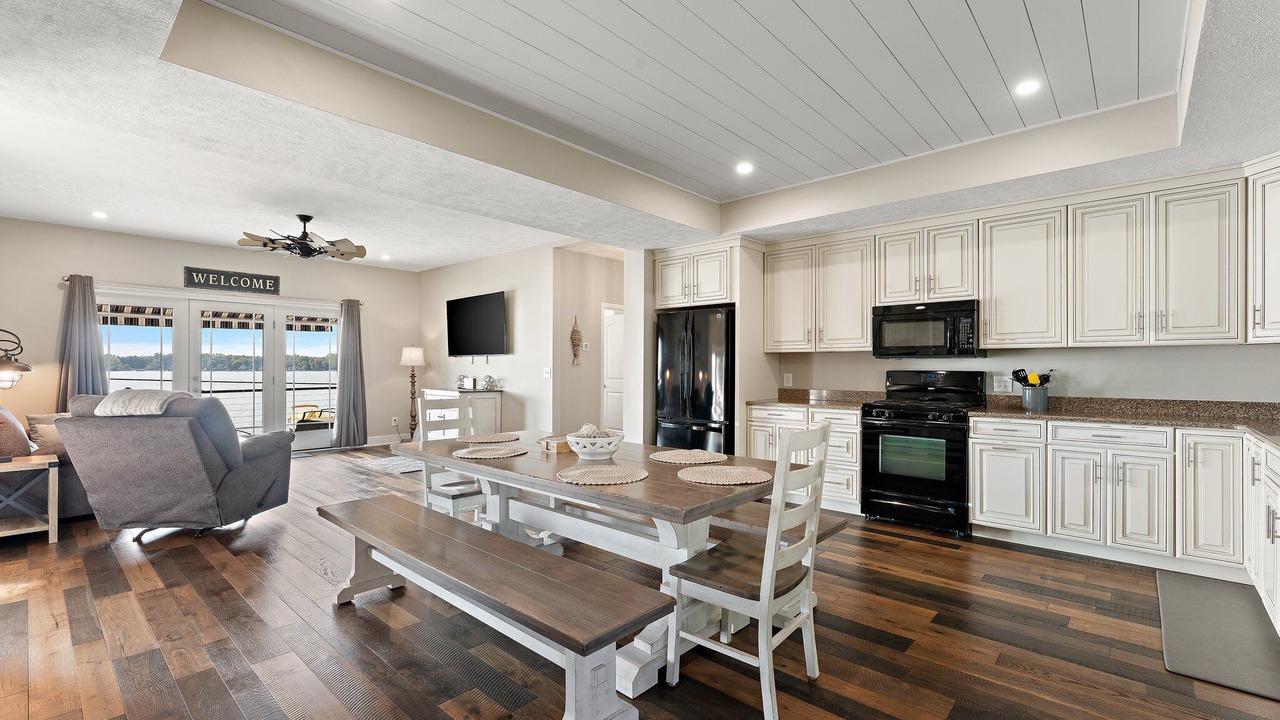 Photo of Kitchen in Bass Lake