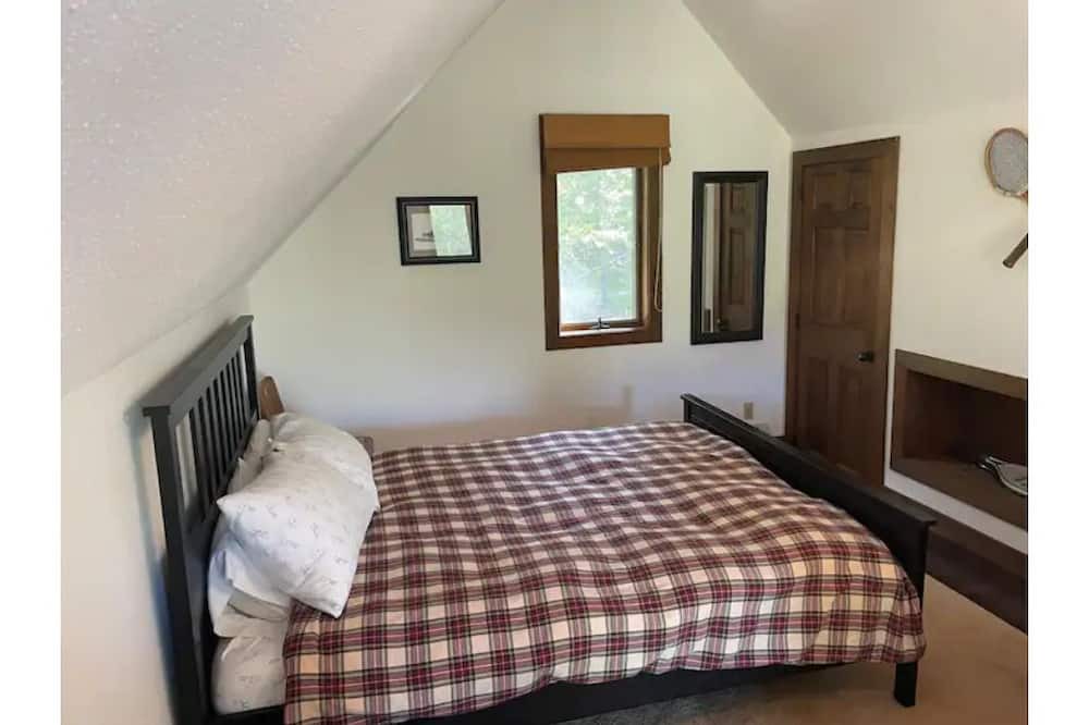 Photo of Bedroom in Rochester