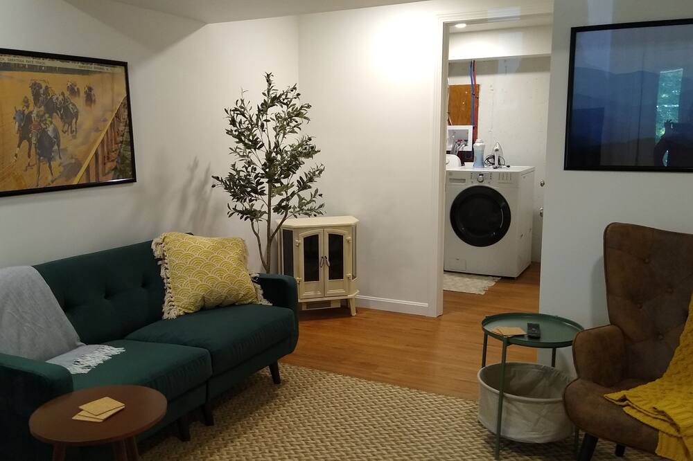 Photo of Bedroom in Weston