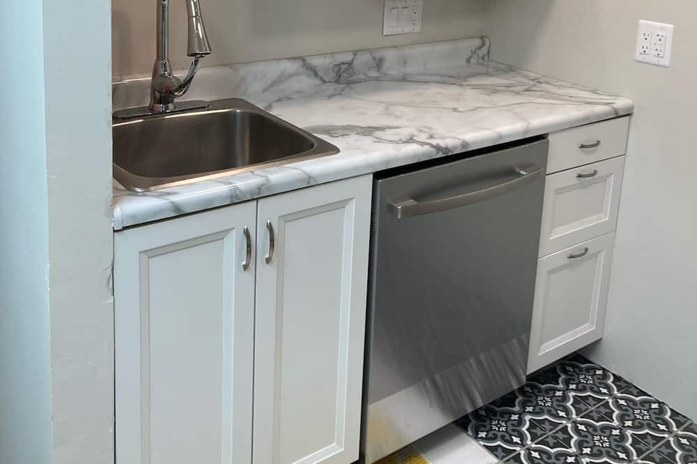 Photo of Kitchen in Minnetonka