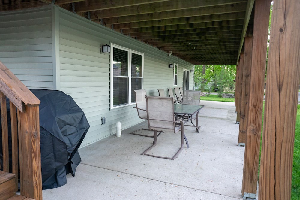 Photo of Patio Balcony in Shelbyville