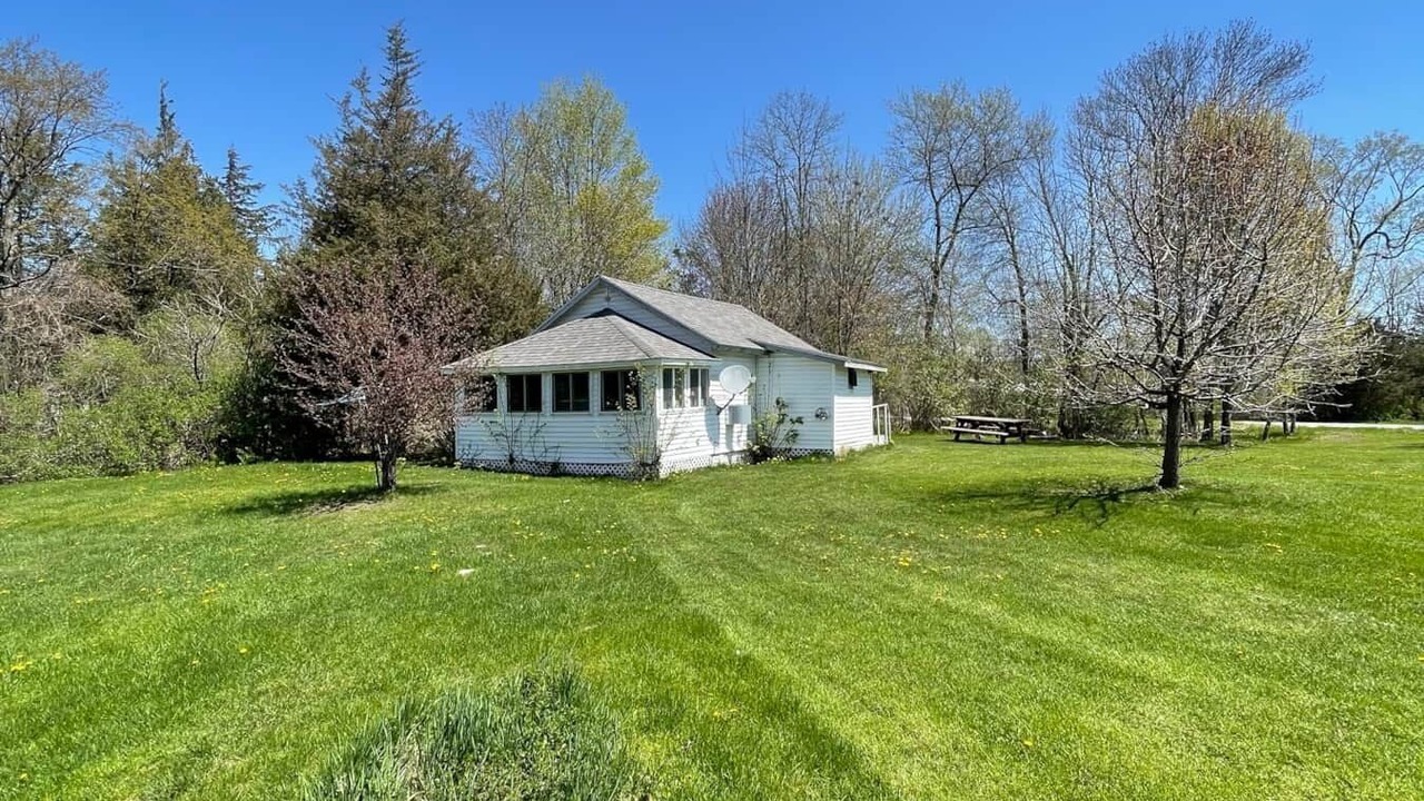 Photo of Outdoor in Brier Hill